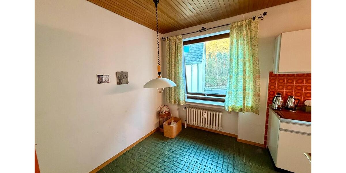 Großzügige 4-Zimmer-Wohnung in zentraler Lage von Velbert-Neviges 4 zimmer