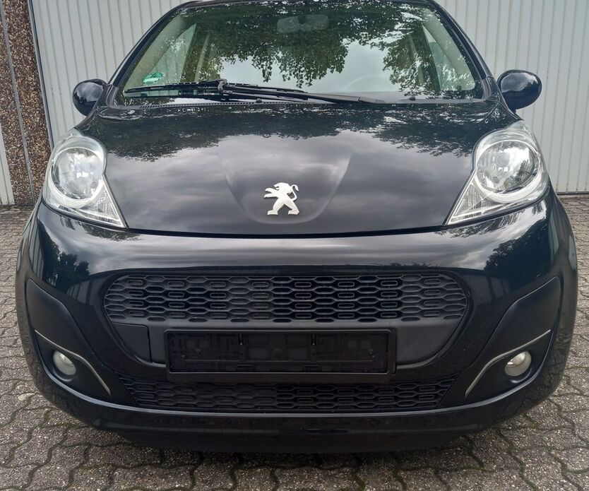 Peugeot 107 100.000 km 4.950 € Gelsenkirchen 45888