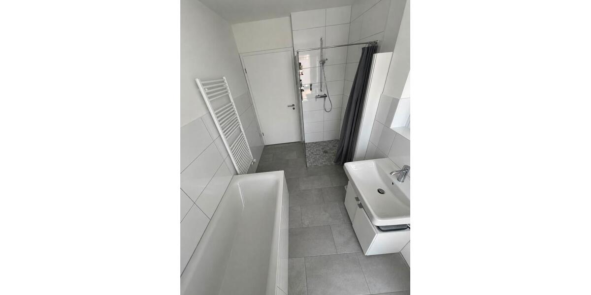 Etagenwohnung Dortmund Hombruch - 2.5 Zimmer, 91 m&sup2;, 1.698&euro; | Angebot:27590806