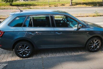 Skoda Fabia 58.000 km 15.500 &euro; Witten 58455