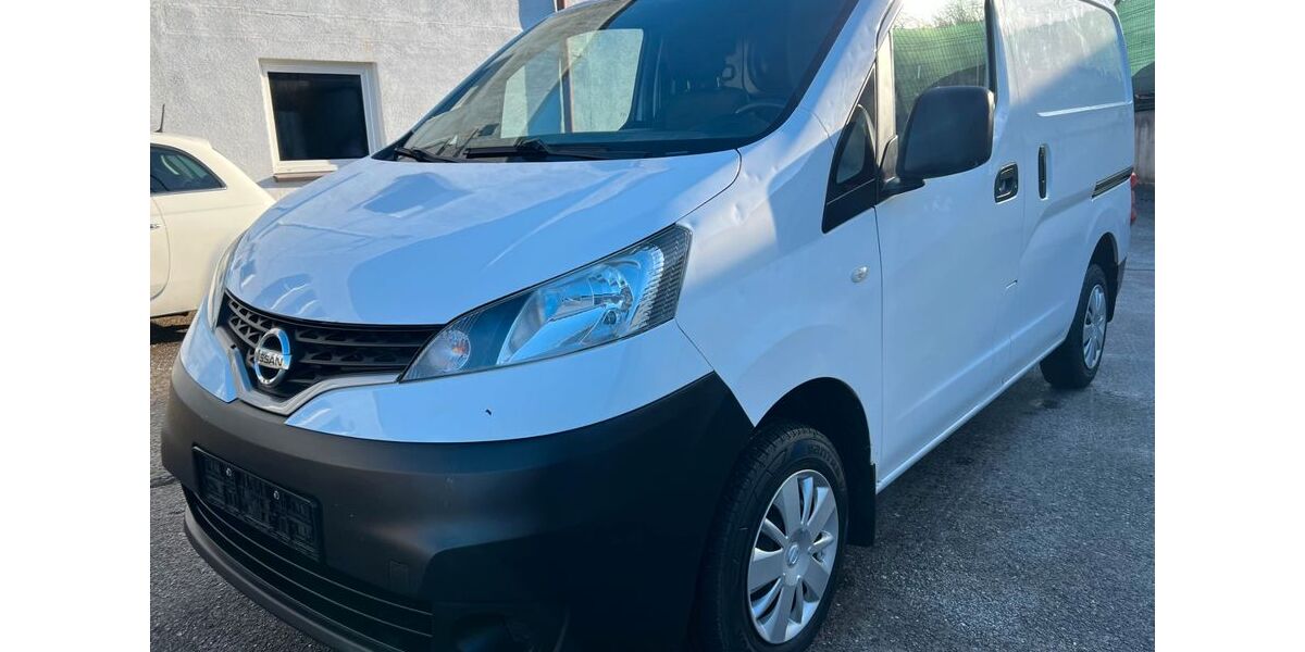 Nissan NV200 83.631 km 7.400 &euro; Essen 45309