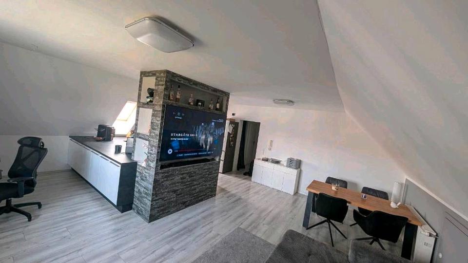 Dachgeschoßwohnung Dortmund Brackel - 3.5 Zimmer, 95 m&sup2;, 1.300&euro; | Angebot:26432429