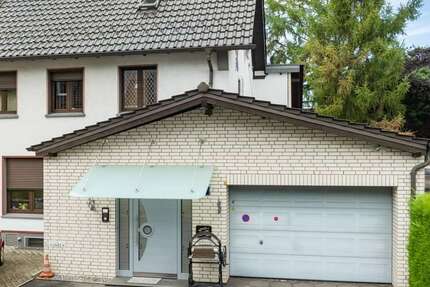 Haus zum Kaufen in Bochum Eppendorf 450.000 € 194 m² 7 zimmer