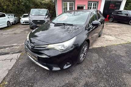Toyota Avensis 133.424 km 9.900 € Wuppertal 42329