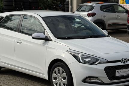 Hyundai i20 92.000 km 7.999 &euro; Recklinghausen 45665