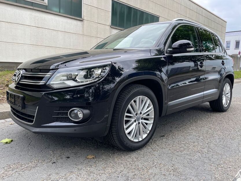 VW Tiguan 176.523 km 10.950 € Herne 44651