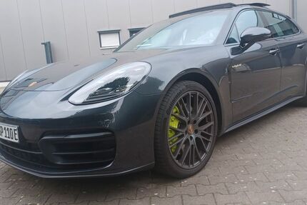 Porsche Panamera 110.000 km 69.900 € Holzwickede 59439