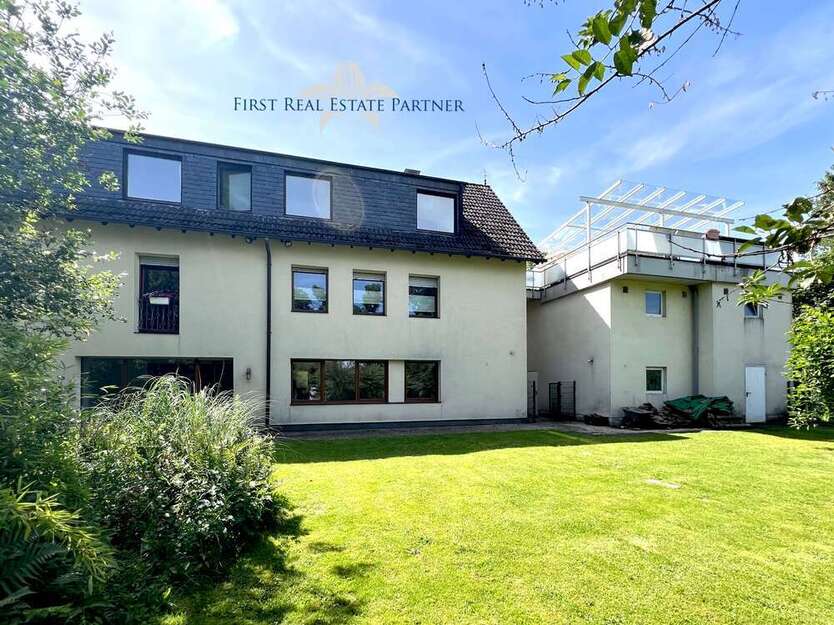 Haus zum Kaufen in Essen 850.000 € 449 m²