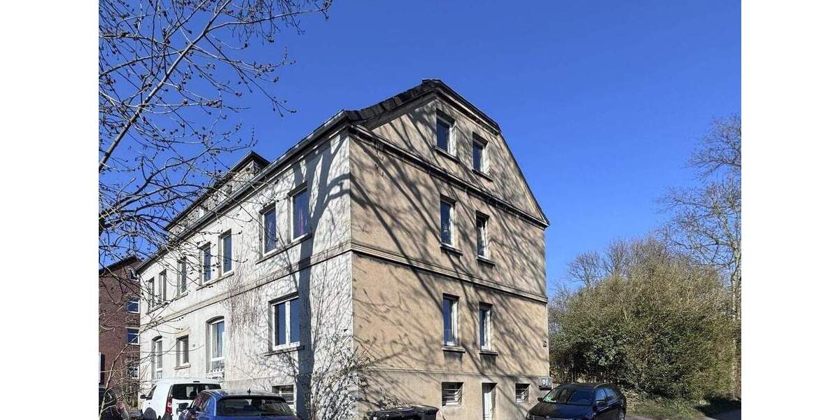 Etagenwohnung Bochum Harpen - 6 Zimmer, 133 m&sup2;, 230.000&euro; | Angebot:25686666