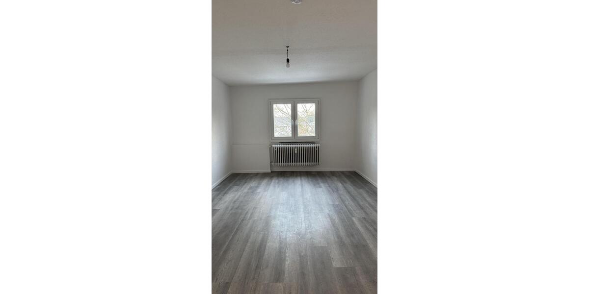 Erstbezug nach Sanierung 3. OG in Bochum-Langendreer 4 zimmer