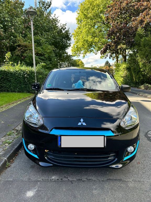 Mitsubishi Space Star 64.273 km 5.500 € Bochum 44801