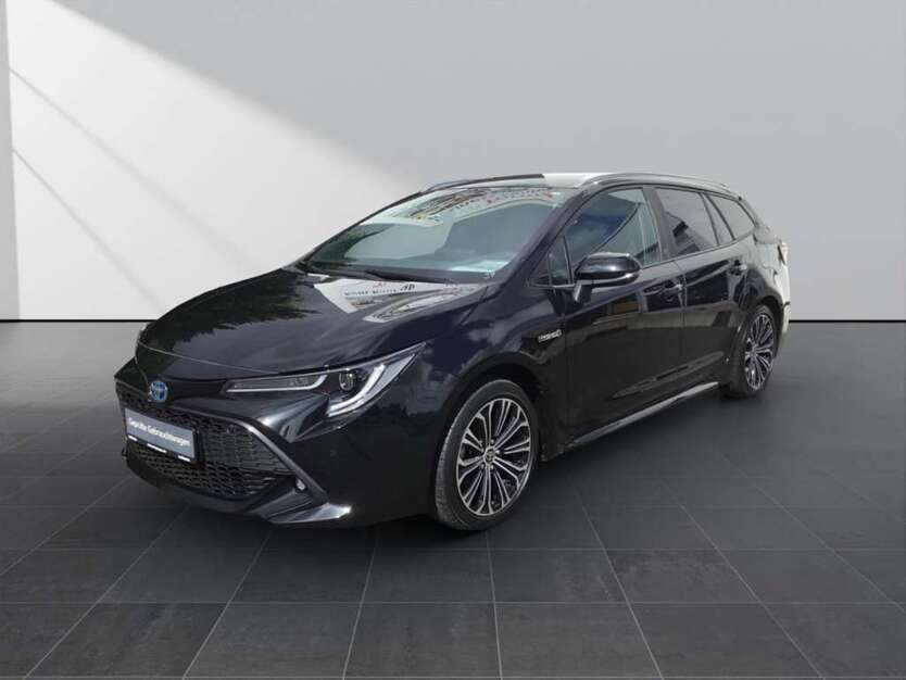 Toyota Corolla 50.600 km 20.890 € Velbert 42549