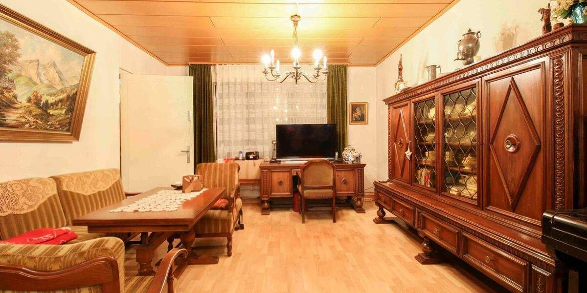 Mehrfamilienhaus, Wohnhaus Bochum Laer - 6 Zimmer, 211 m&sup2;, 349.000&euro; | Angebot:25712986