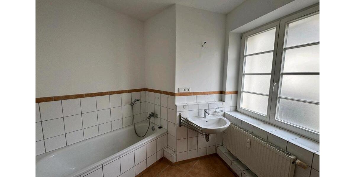Etagenwohnung Gelsenkirchen Rotthausen - 3 Zimmer, 89 m&sup2;, 860&euro; | Angebot:25780019