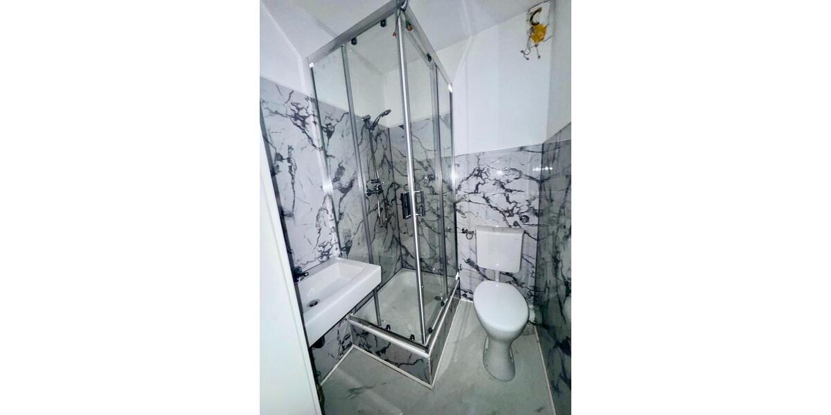 Modernisierte 2 Zimmer Wohnung in sehr zentraler Lage ab 01.02.2026 frei 2 zimmer