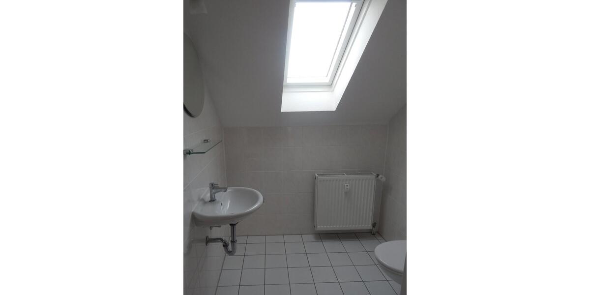 Dachgeschoßwohnung Dortmund Aplerbeck - 3.5 Zimmer, 105 m&sup2;, 995&euro; | Angebot:26428265