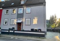 Mehrfamilienhaus