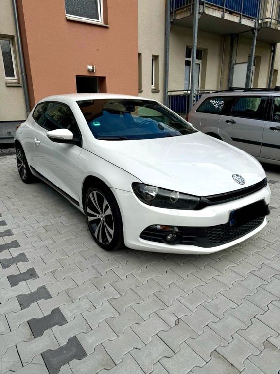 VW Scirocco 65.000 km 7.600 € Dortmund 44149