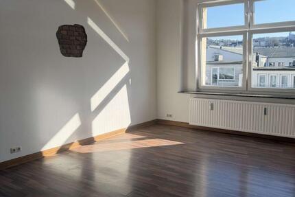 Wohnung Wuppertal Elberfeld - 2 Zimmer, 76 m&sup2;, 615&euro; | Angebot:26652162