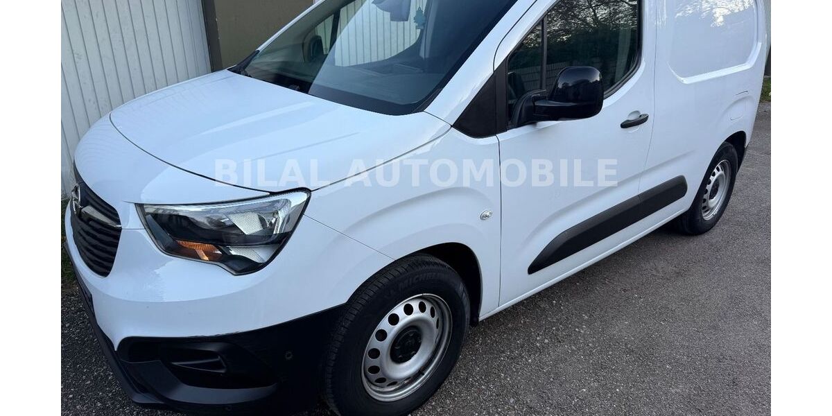 Opel Combo 116.152 km 9.900 &euro; Gelsenkirchen 45889