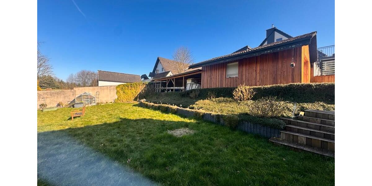 Doppelhaushälfte Schwerte - 10 Zimmer, 200 m&sup2;, 450.000&euro; | Angebot:25880818