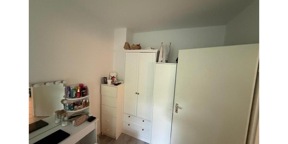 Etagenwohnung Gelsenkirchen Gelsenkirchen-Mitte - 2 Zimmer, 48 m&sup2;, 350&euro; | Angebot:25423287