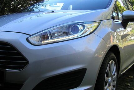 Ford Fiesta 60.000 km 6.850 € Bochum 44805