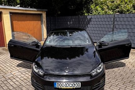 VW Scirocco 109.200 km 10.499 &euro; Dortmund 44369