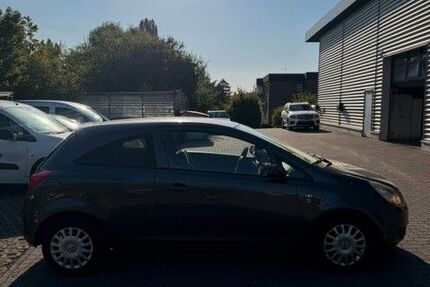 Opel Corsa 148.869 km 2.750 &euro; Wuppertal 42327