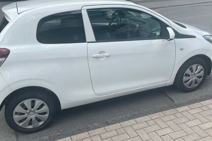 Peugeot 108 103.738 km 4.950 € Schwelm 58332