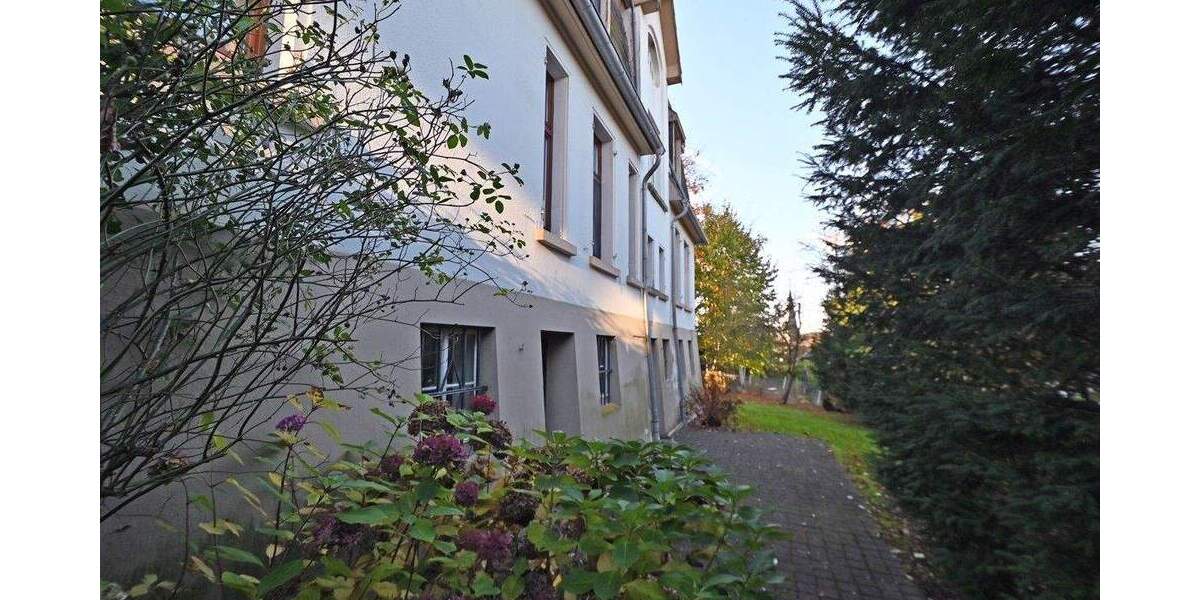 Eine echte Rarität! Historisches Pfarrhaus auf tollem Grundstück in Bochum-DahlhausenLinden 1 zimmer