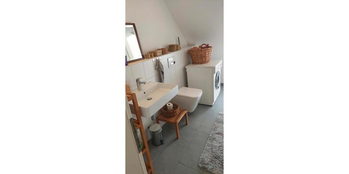 Dachgeschoßwohnung Dortmund Aplerbeck - 1 Zimmer, 70 m&sup2;, 1.250&euro; | Angebot:26426324