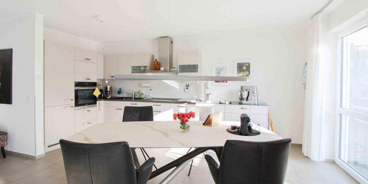 Etagenwohnung Schwerte - 3 Zimmer, 101 m&sup2;, 299.000&euro; | Angebot:25154097