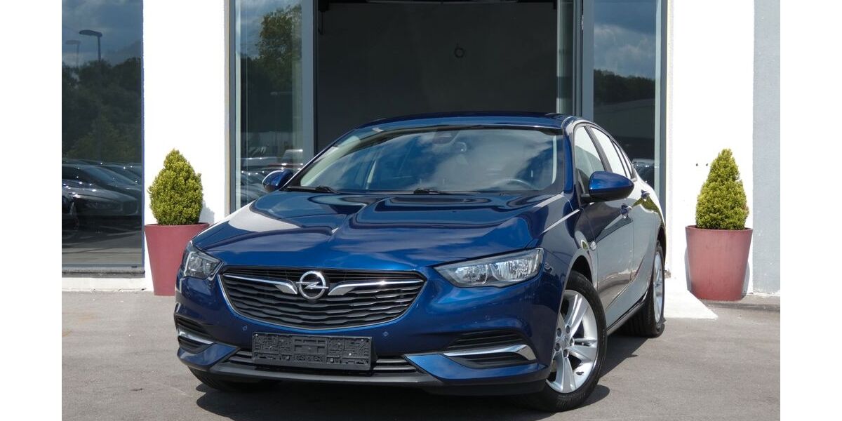 Opel Insignia 162.172 km 8.990 &euro; Bochum 44807