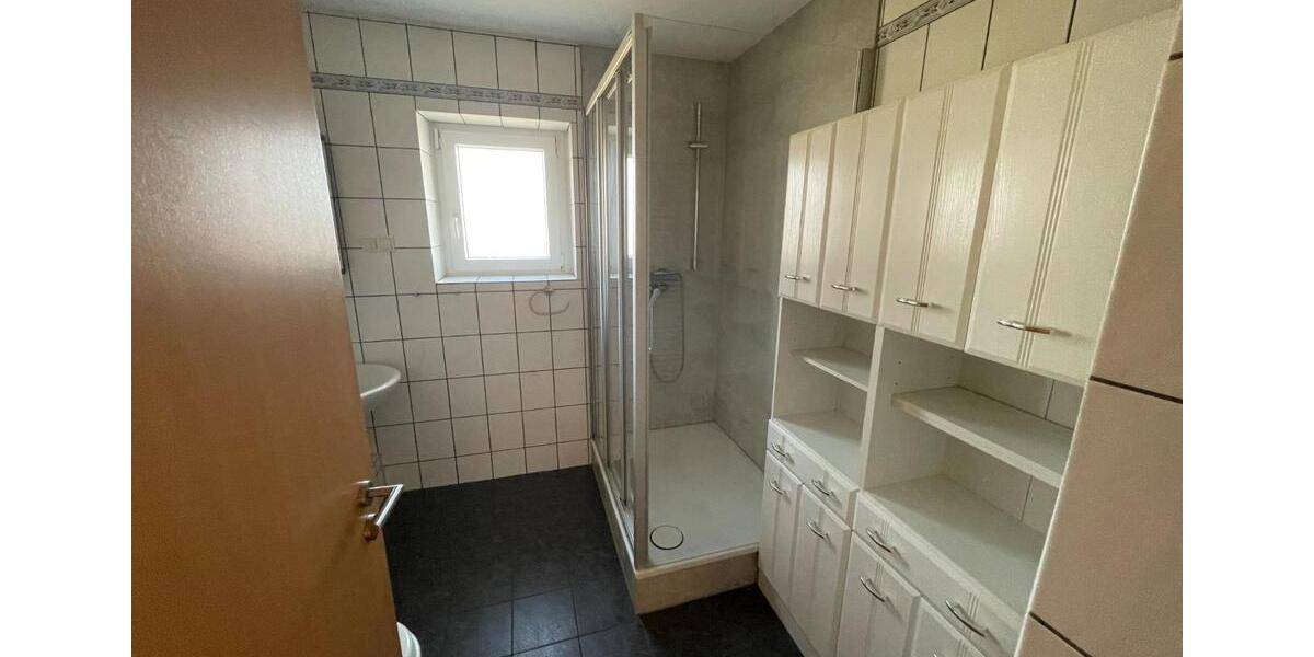 Etagenwohnung Herne Sodingen - 3 Zimmer, 93 m&sup2;, 660&euro; | Angebot:25145487