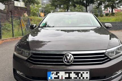 VW Passat 170.000 km 13.599 € Remscheid 42859