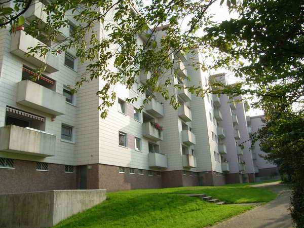 Etagenwohnung Bochum Querenburg - 3 Zimmer, 79 m&sup2;, 639&euro; | Angebot:26688338
