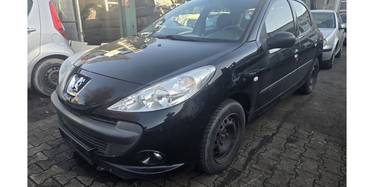 Peugeot 206 130.000 km 3.000 &euro; Wuppertal 42281