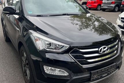 Hyundai SANTA FE 175.000 km 11.999 € Recklinghausen 45663