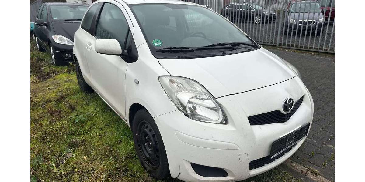 Toyota Yaris 399.000 km 650 &euro; Dorsten 46282