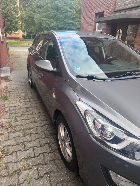 Hyundai i30 103.000 km 7.000 € Herne 44649