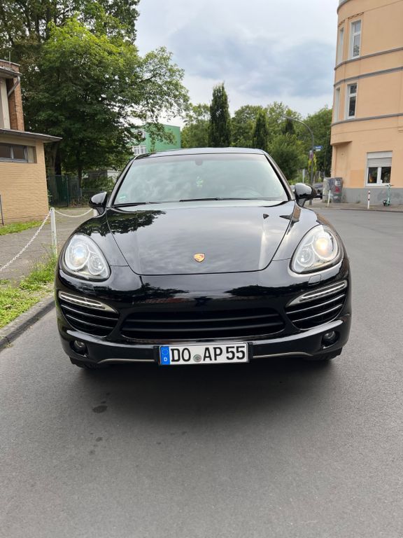 Porsche Cayenne 153.000 km 20.990 € Dortmund 44135