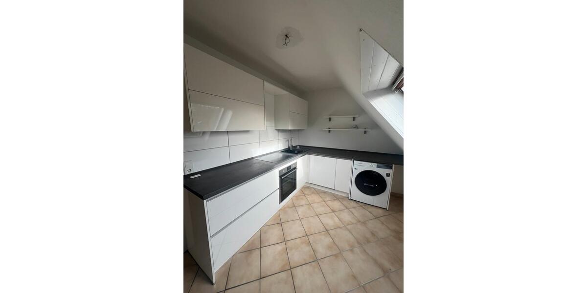 2,5 Z große WG 65 m2 2 zimmer