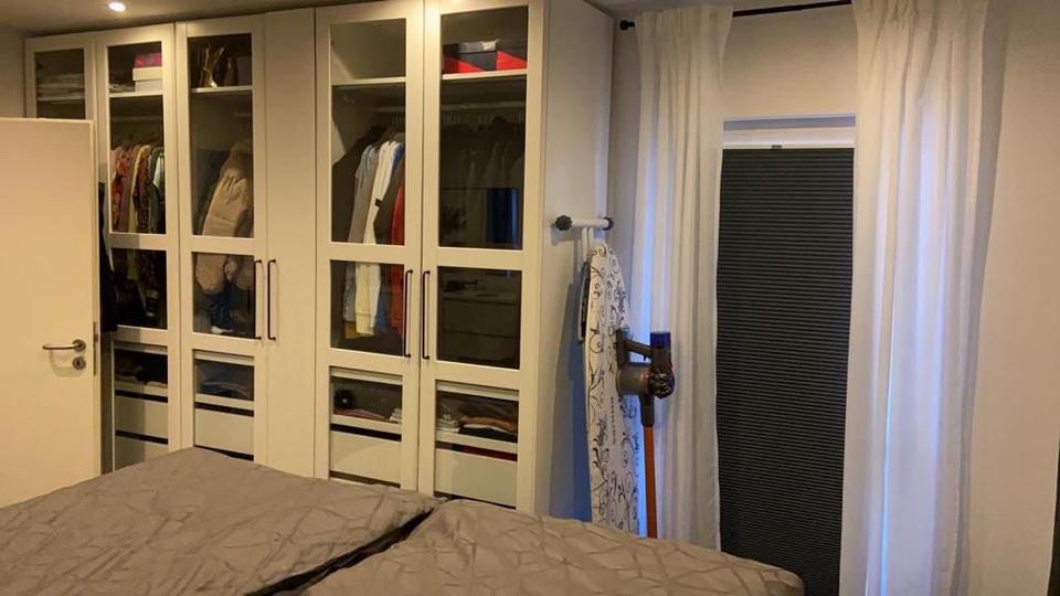 Moderne EG 2 Zi Wohnung Zentrale Lage Stellplatz 2 zimmer