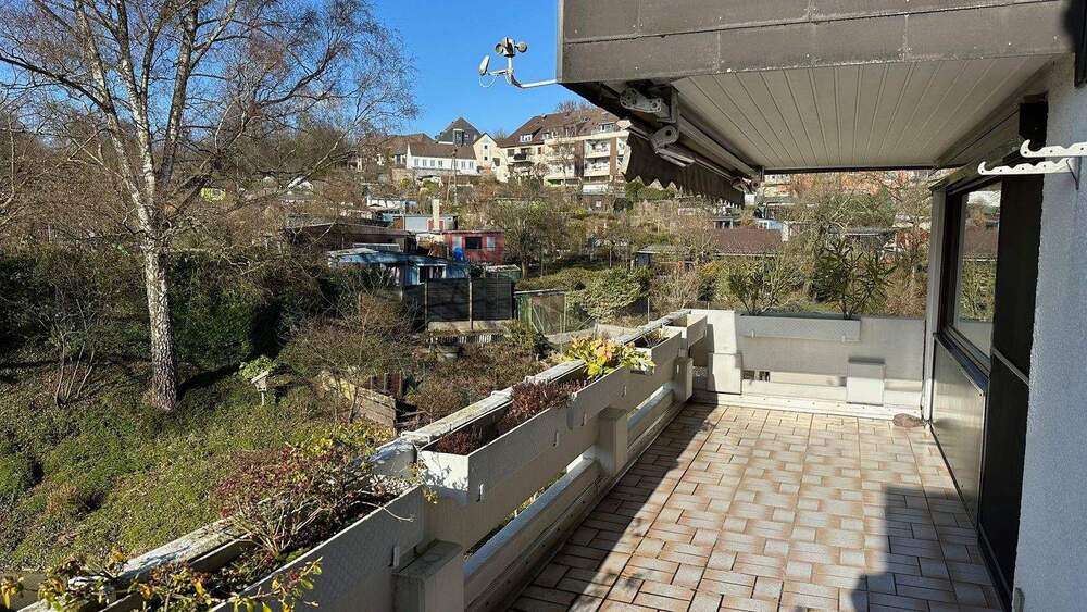 Etagenwohnung Essen Bergerhausen - 2 Zimmer, 62 m&sup2;, 210.000&euro; | Angebot:24990749