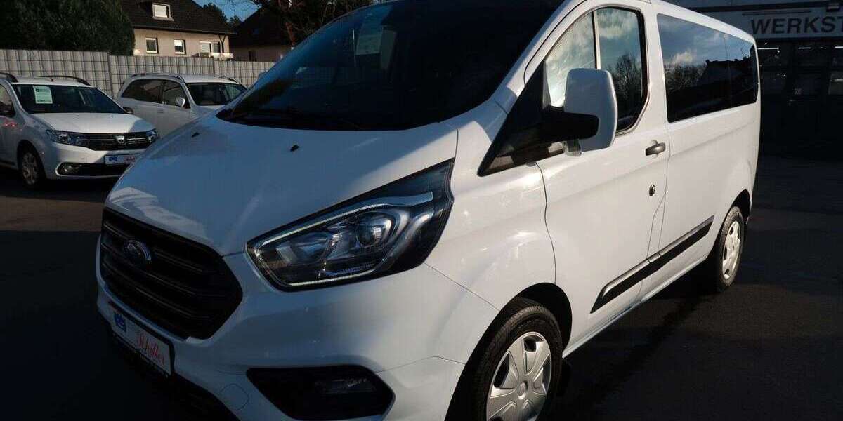 Ford Tourneo Custom 59.800 km 26.900 &euro; Bochum 44803