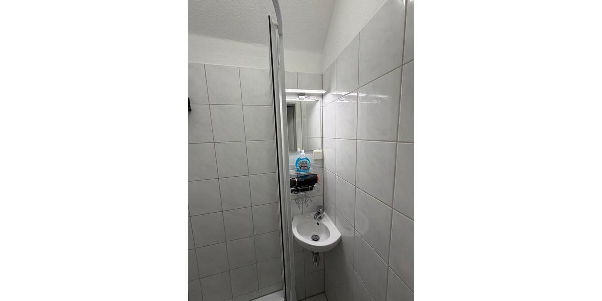 Dachgeschoßwohnung Essen Stadtbezirk III - 3 Zimmer, 55 m&sup2;, 2.100&euro; | Angebot:25317745