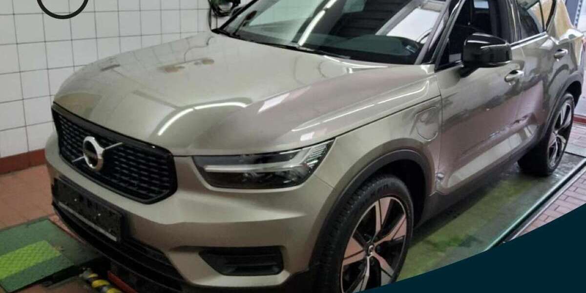 Volvo XC40 43.567 km 29.990 &euro; Witten 58453