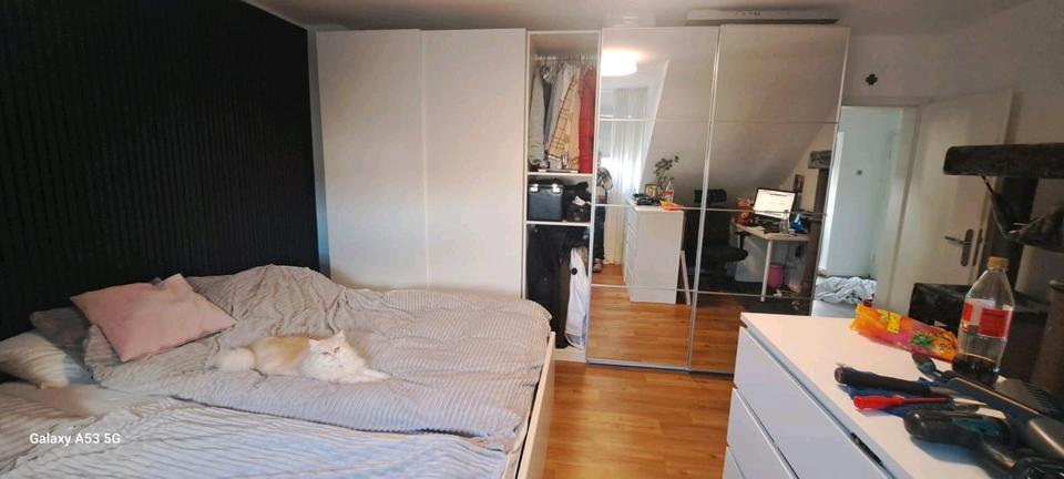 Dachgeschoßwohnung Oberhausen Alstaden - 3.5 Zimmer, 69 m&sup2;, 170.000&euro; | Angebot:25995481