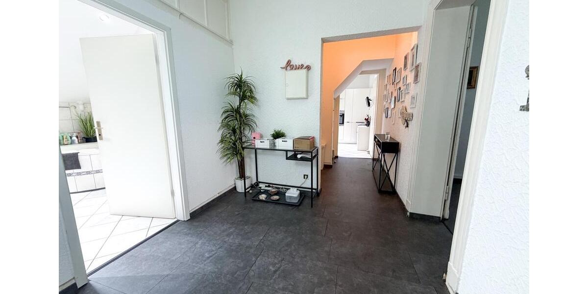 Etagenwohnung Wuppertal Barmen - 4 Zimmer, 102 m&sup2;, 220.000&euro; | Angebot:26827322